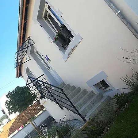 Holiday home Le Ginkg'home *